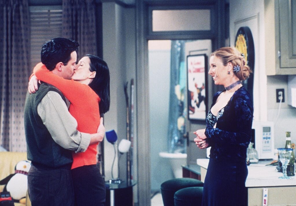Matthew Perry, Courteney Cox, and Lisa Kudrow star in 